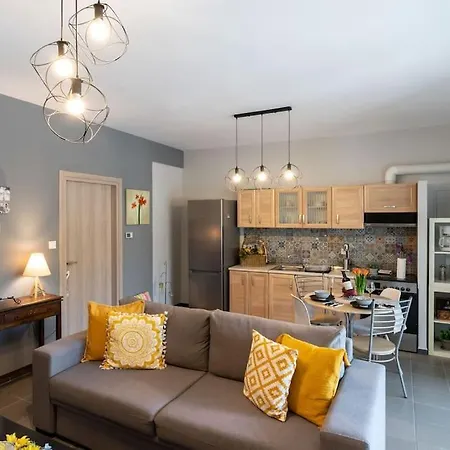 Elenis Cozy Apartment Larissa Exterior photo