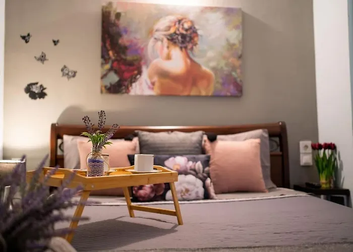 Elenis Cozy Apartment